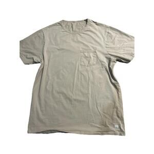 Vuori Men’s Pocket T-Shirt Athletic Performance Tee Casual Activewear Size XL